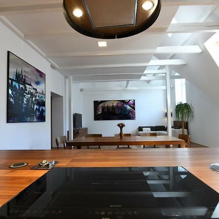 Loft Apartment ปราก ภายนอก รูปภาพ