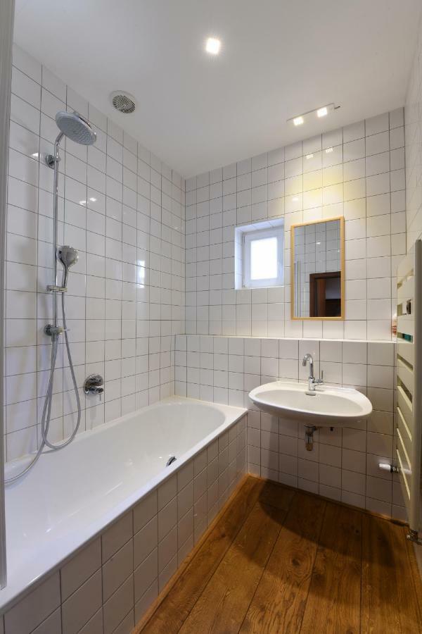 Loft Apartment ปราก ภายนอก รูปภาพ